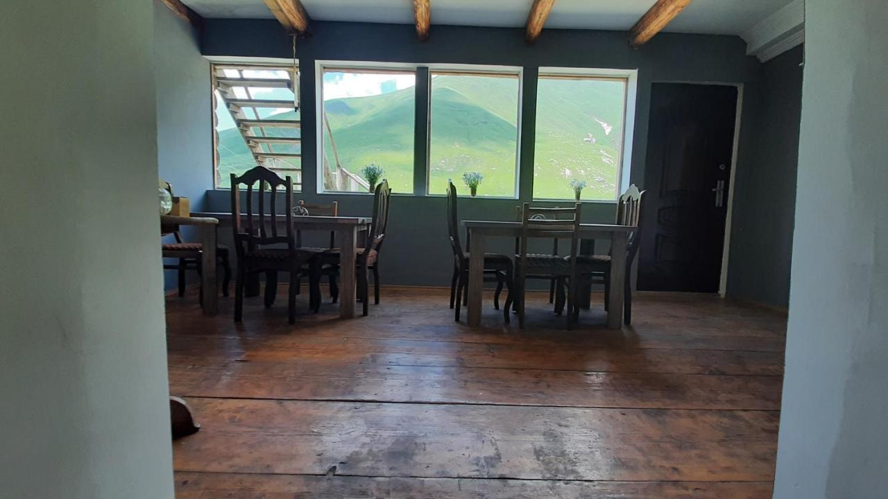 Guesthouse Svanuri Sakhli Ушгули Екстериор снимка