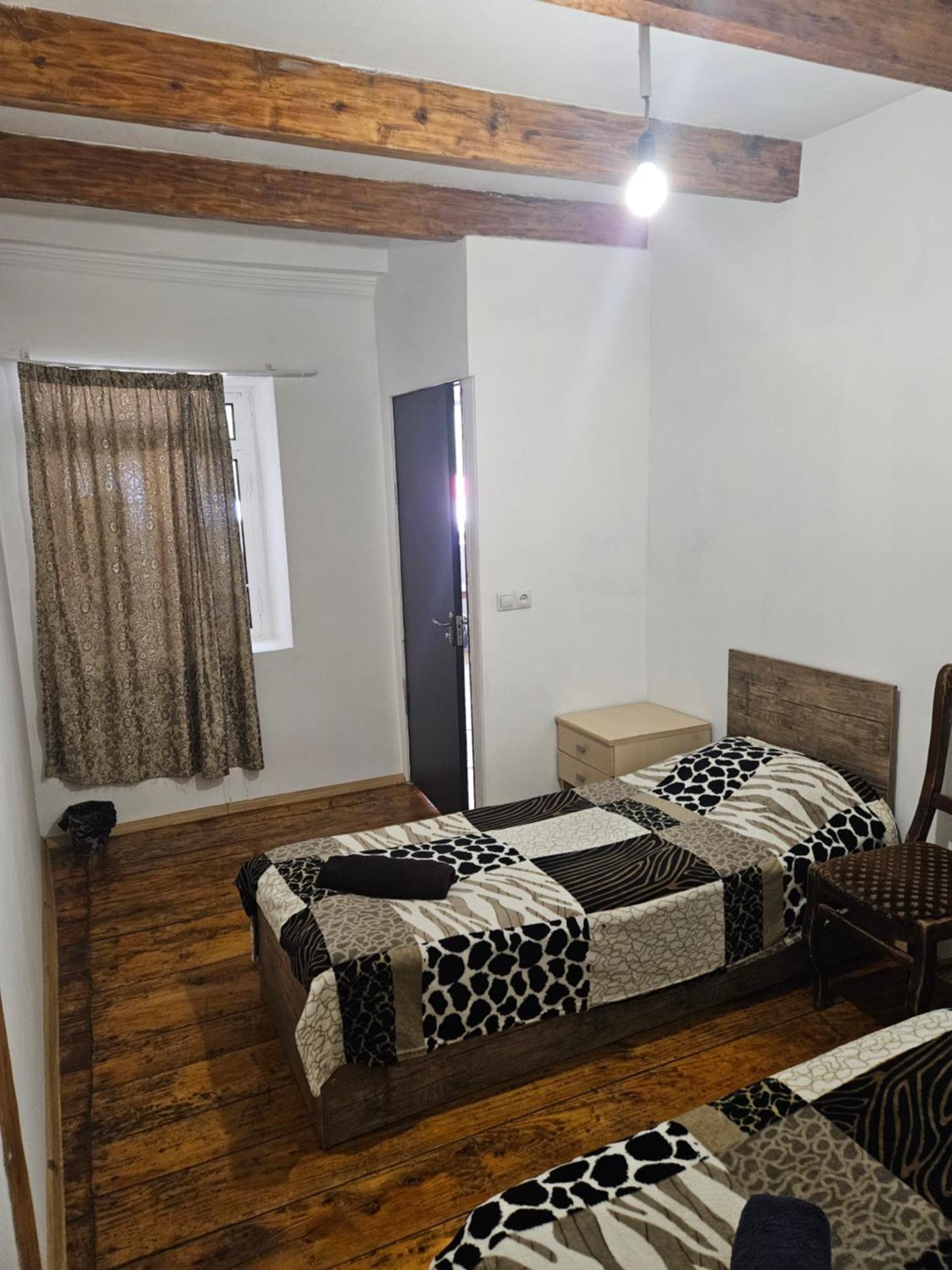 Guesthouse Svanuri Sakhli Ушгули Екстериор снимка